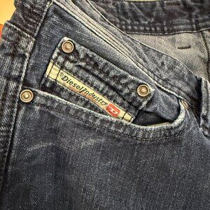 Authentic Diesel Mens/Young Mens Jeans Size 30x34
